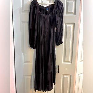 Old Navy Black Midi Dress